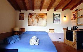 Camera Con Bagno E Accesso Indipendente